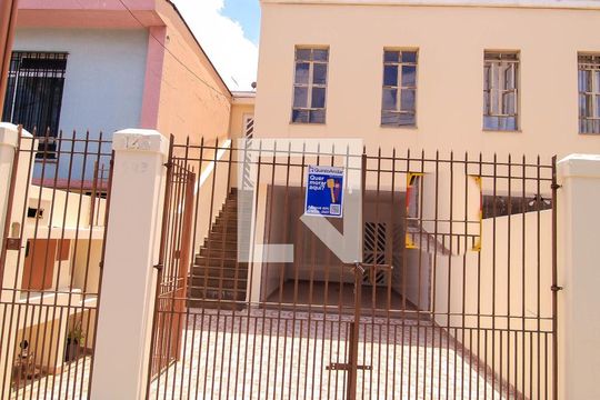 Fachada de casa para alugar com 3 quartos, 200m² em Mooca, São Paulo