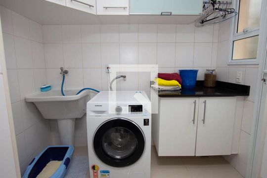 Área de Serviço de casa de condomínio à venda com 4 quartos, 199m² em Medeiros, Jundiaí