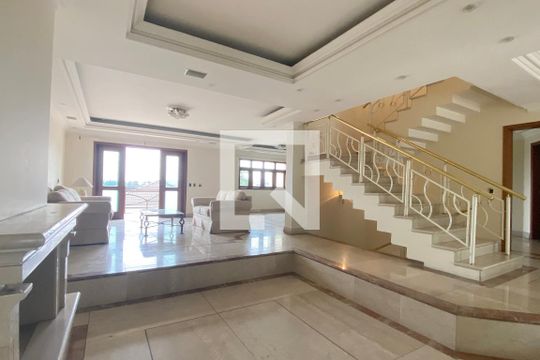 Casa de Condomínio à venda com 4 quartos, 954m² em Alphaville, Santana de Parnaíba
