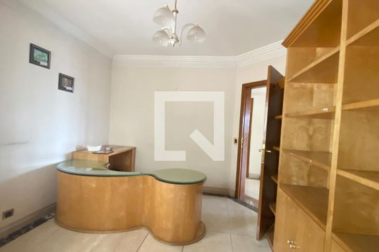  Escritório de casa de condomínio à venda com 4 quartos, 954m² em Alphaville, Santana de Parnaíba