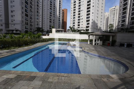 Área comum - Piscina de apartamento à venda com 3 quartos, 114m² em Vila Suzana, São Paulo