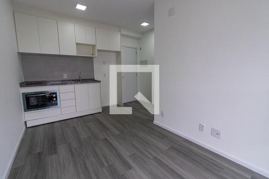 Sala/Cozinha de apartamento para alugar com 1 quarto, 29m² em Jardim Prudência, São Paulo