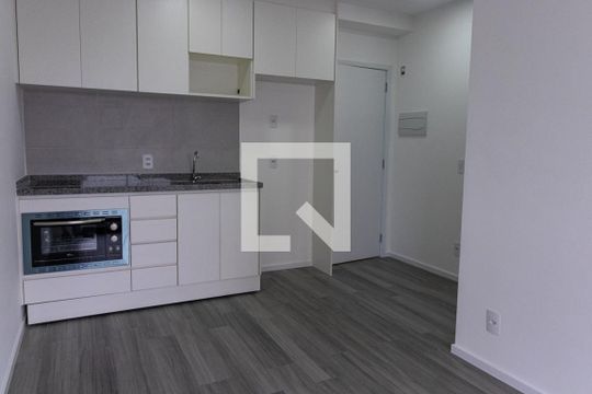 Sala/Cozinha de apartamento para alugar com 1 quarto, 29m² em Jardim Prudência, São Paulo