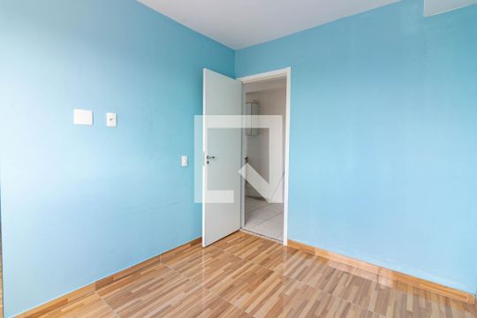 Quarto 1 de apartamento para alugar com 2 quartos, 34m² em Jardim Germânia, São Paulo