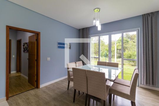 Sala  de casa à venda com 3 quartos, 160m² em Horto Florestal, Jundiaí