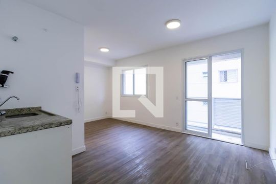 Kitnet/Studio à venda com 1 quarto, 25m² em Aclimação, São Paulo