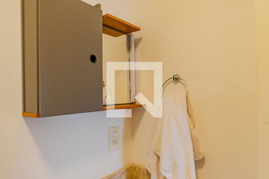 Banheiro 2 de apartamento à venda com 2 quartos, 52m² em Partenon, Porto Alegre