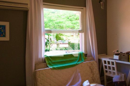 Quarto 1 de casa à venda com 4 quartos, 230m² em Gávea, Rio de Janeiro