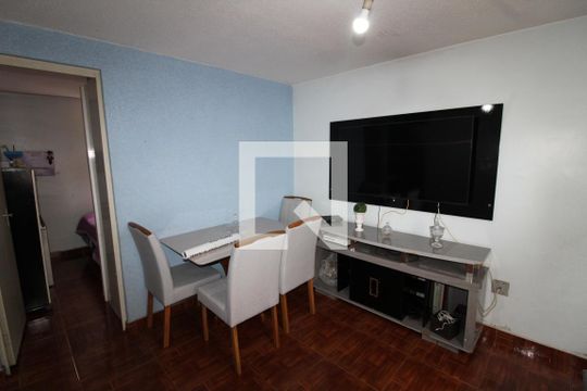 Sala de apartamento à venda com 2 quartos, 42m² em Conjunto Promorar Sapopemba, São Paulo