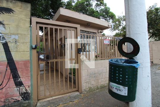 Fachada de apartamento à venda com 2 quartos, 42m² em Conjunto Promorar Sapopemba, São Paulo