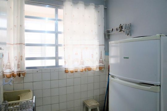 Cozinha/Area de serviço de apartamento para alugar com 2 quartos, 48m² em Vila Assuncao, Praia Grande