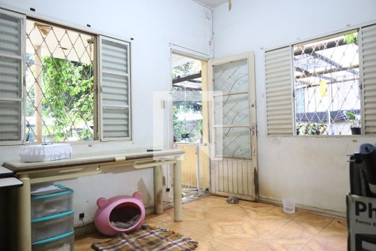 Sala de casa à venda com 2 quartos, 167m² em Cinquentenario, Belo Horizonte