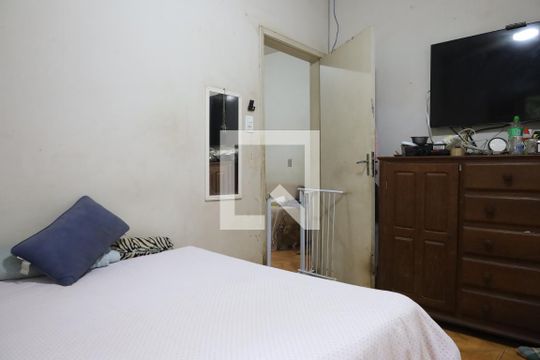 Quarto de casa à venda com 2 quartos, 167m² em Cinquentenario, Belo Horizonte