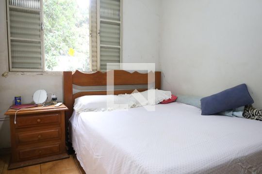 Quarto de casa à venda com 2 quartos, 167m² em Cinquentenario, Belo Horizonte