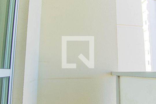 Apartamento para alugar com 2 quartos, 57m² em Vila Valparaíso, Santo André