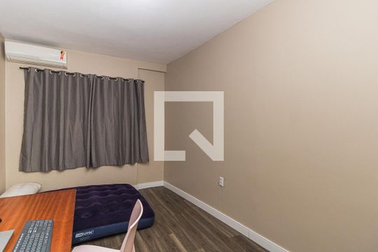 Quarto 2 Suite de casa à venda com 5 quartos, 331m² em Santo Antônio, Porto Alegre