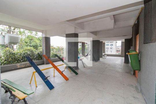 Área comum - Playground de apartamento para alugar com 3 quartos, 99m² em Olaria, Rio de Janeiro