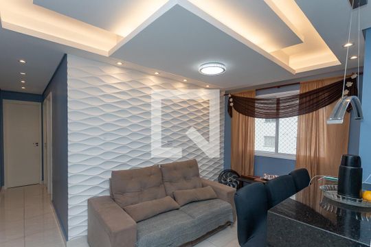 Sala de apartamento à venda com 2 quartos, 43m² em Piraporinha, Diadema