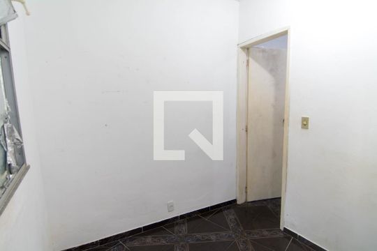 Quanto de casa para alugar com 1 quarto, 25m² em São Gonçalo, Salvador