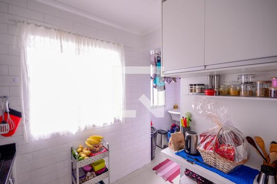 Cozinha de apartamento à venda com 3 quartos, 83m² em Vila das Mercês, São Paulo