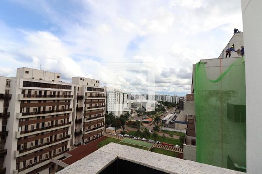Vista da Sacada de apartamento para alugar com 1 quarto, 78m² em Zona Industrial , Brasília