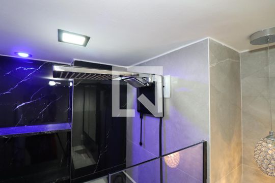 Banheiro da Suíte de apartamento para alugar com 1 quarto, 78m² em Zona Industrial , Brasília