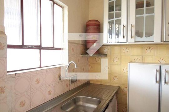 Cozinha de casa à venda com 3 quartos, 360m² em Candelária, Belo Horizonte
