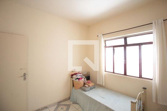 Quarto 2 de casa à venda com 3 quartos, 360m² em Candelária, Belo Horizonte