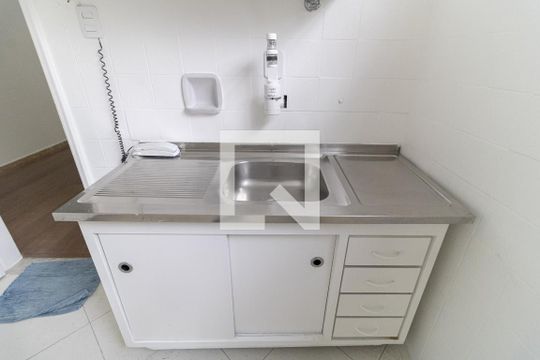 Cozinha de apartamento para alugar com 2 quartos, 100m² em Vila Mariana, São Paulo