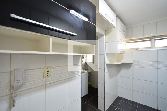Cozinha de apartamento para alugar com 2 quartos, 78m² em Vila Clementino, São Paulo