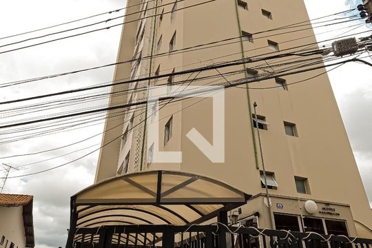 Fachada do bloco de apartamento à venda com 2 quartos, 60m² em Vila Rosália, Guarulhos