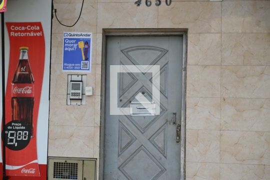 Fachada de apartamento para alugar com 2 quartos, 86m² em Vila Tupi, Praia Grande