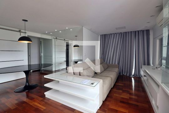 Apartamento para alugar com 2 quartos, 89m² em Jardim, Santo André