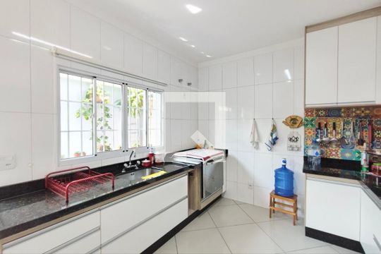 Cozinha de casa à venda com 3 quartos, 200m² em Vila Formosa, Campinas