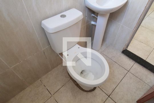 Casa 2 -  Banheiro de casa à venda com 3 quartos, 241m² em Jardim Leblon, Belo Horizonte