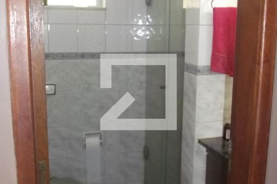 Banheiro de casa à venda com 4 quartos, 360m² em Higienópolis, Rio de Janeiro
