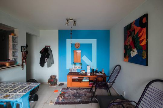 Sala de apartamento à venda com 2 quartos, 57m² em Vila Vermelha, São Paulo