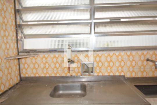 Cozinha de apartamento à venda com 2 quartos, 78m² em Irajá, Rio de Janeiro