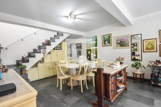 Casa para alugar com 3 quartos, 185m² em Campo Belo, São Paulo