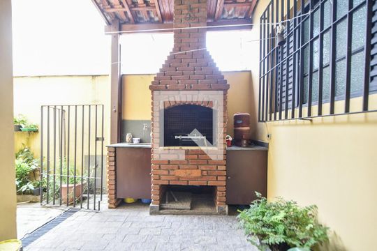 Churrasqueira de casa para alugar com 3 quartos, 185m² em Campo Belo, São Paulo