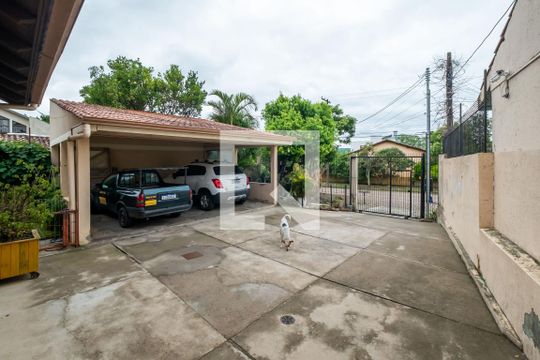Garagem de casa à venda com 4 quartos, 330m² em Parque Urbano, Porto Alegre