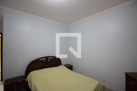 Suite de casa para alugar com 4 quartos, 238m² em Cenaculo, Belo Horizonte