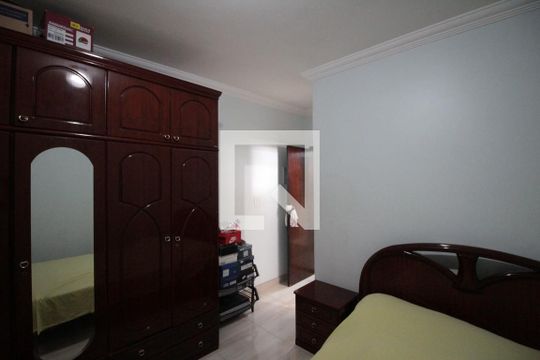 Suite de casa para alugar com 4 quartos, 238m² em Cenaculo, Belo Horizonte