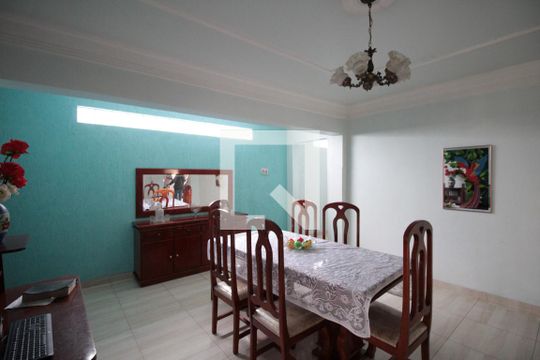 Copa de casa para alugar com 4 quartos, 238m² em Cenaculo, Belo Horizonte