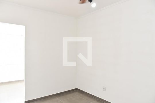 Sala de apartamento para alugar com 1 quarto, 29m² em Jardim Leopoldina, Porto Alegre