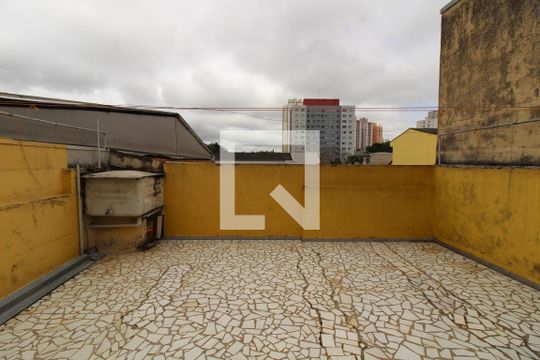 Churrasquiera de casa à venda com 2 quartos, 110m² em Vila Santa Clara, São Paulo