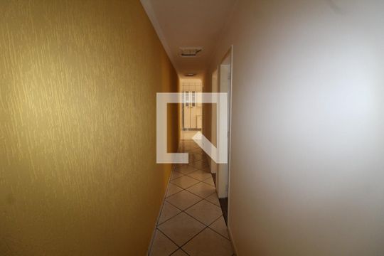 Corredor de casa à venda com 2 quartos, 110m² em Vila Santa Clara, São Paulo