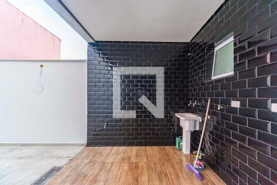 Área de Serviço de casa de condomínio à venda com 4 quartos, 200m² em Parque São Vicente, Mauá