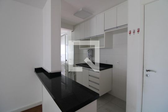 Cozinha de apartamento à venda com 3 quartos, 58m² em Usina Piratininga, São Paulo
