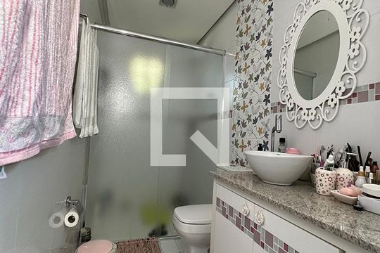 Banheiro da Suíte de casa à venda com 3 quartos, 140m² em Duque de Caxias, São Leopoldo